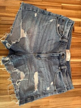 Abercrombie & Fitch High-Rise Denim Shorts - Blue